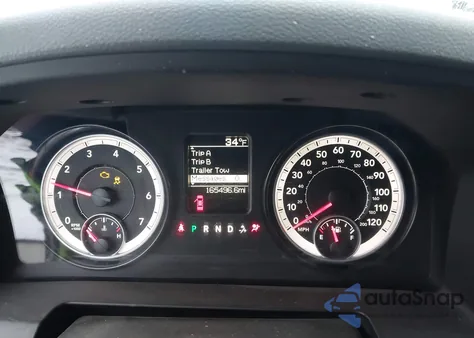 2014 Ram 1500 Express z USA, uszkodzony, nr VIN 1C6RR7FT0ES300387